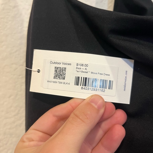 Outdoor Voices Women’s TechSweat Move Free Dress Black Size XL Stretch NEW NWT - Picture 4 of 5